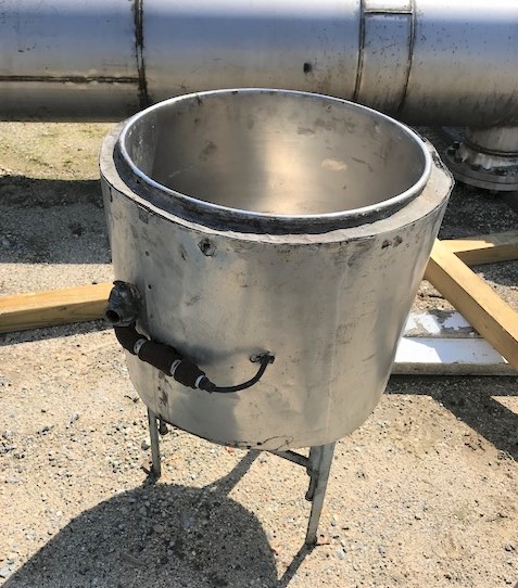 used 20 Gallon Stainless Steel Jacketed Kettle. approx 20
